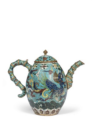 Verseuse — Chine, dynastie Ming (1368-1644), xvie siècle Émaux cloisonnés sur alliage cuivreux