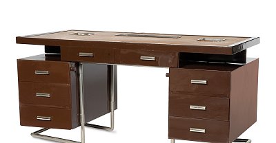 Comment fabriquer un bureau en panneau plaqué palissandre ?